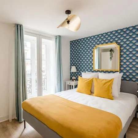Cosy 3 Bedrooms & 2 Bathrooms - Louvre *