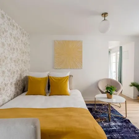 Apartment Cosy 3 Bedrooms & 2 Bathrooms - Louvre *