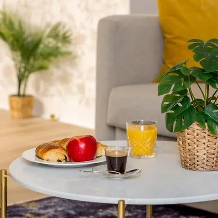 Apartment Cosy 3 Bedrooms & 2 Bathrooms - Louvre