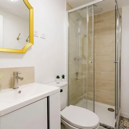Apartment Cosy 3 Bedrooms & 2 Bathrooms - Louvre