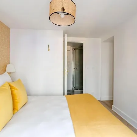 Apartment Cosy 3 Bedrooms & 2 Bathrooms - Louvre